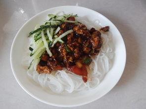 吃瓜网小米粉,揭秘网红美食背后的故事